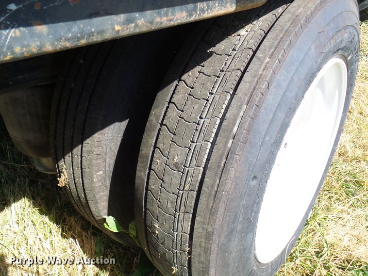 image for item DC2941 1985 Transcraft DTL22-45 drop deck equipment trailer