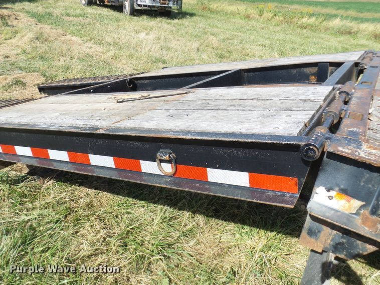 image for item DC2941 1985 Transcraft DTL22-45 drop deck equipment trailer