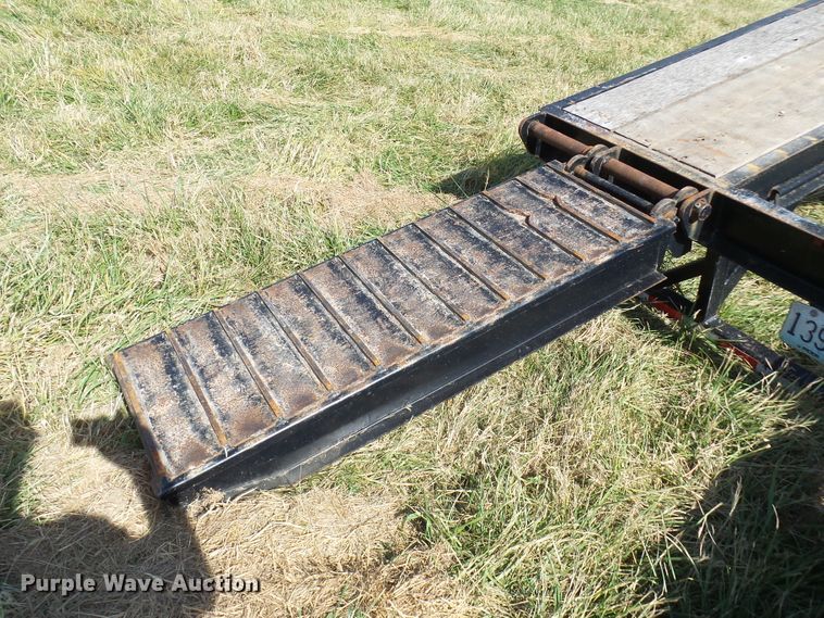 image for item DC2941 1985 Transcraft DTL22-45 drop deck equipment trailer