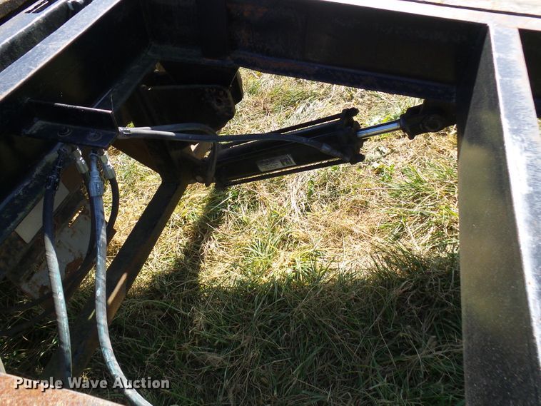 image for item DC2941 1985 Transcraft DTL22-45 drop deck equipment trailer