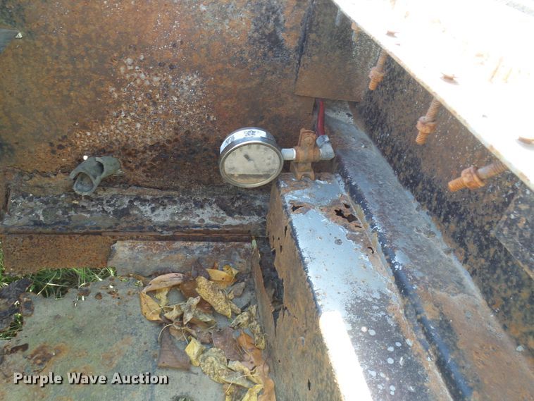 image for item DC2941 1985 Transcraft DTL22-45 drop deck equipment trailer