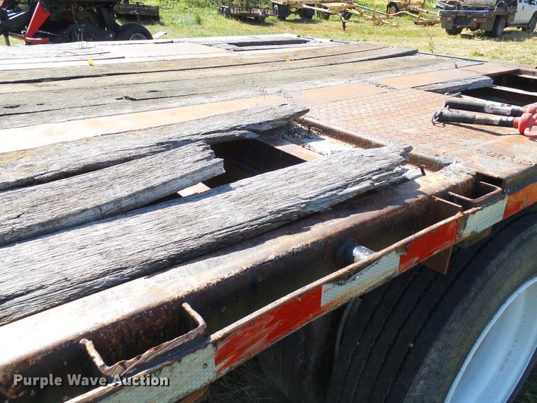 image for item DC2941 1985 Transcraft DTL22-45 drop deck equipment trailer