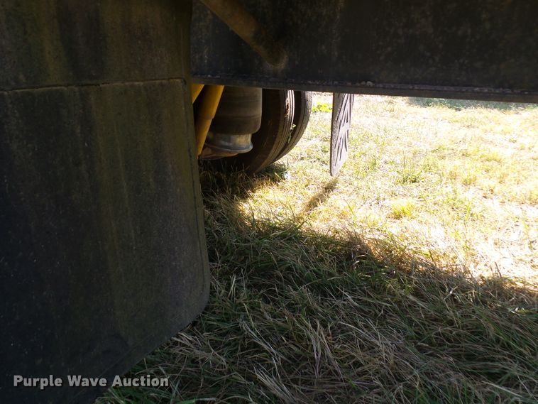 image for item DC2941 1985 Transcraft DTL22-45 drop deck equipment trailer