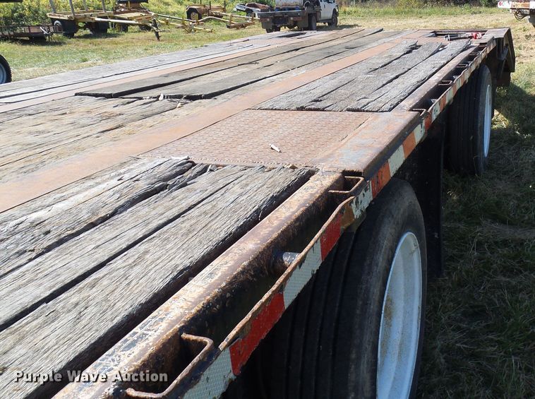 image for item DC2941 1985 Transcraft DTL22-45 drop deck equipment trailer