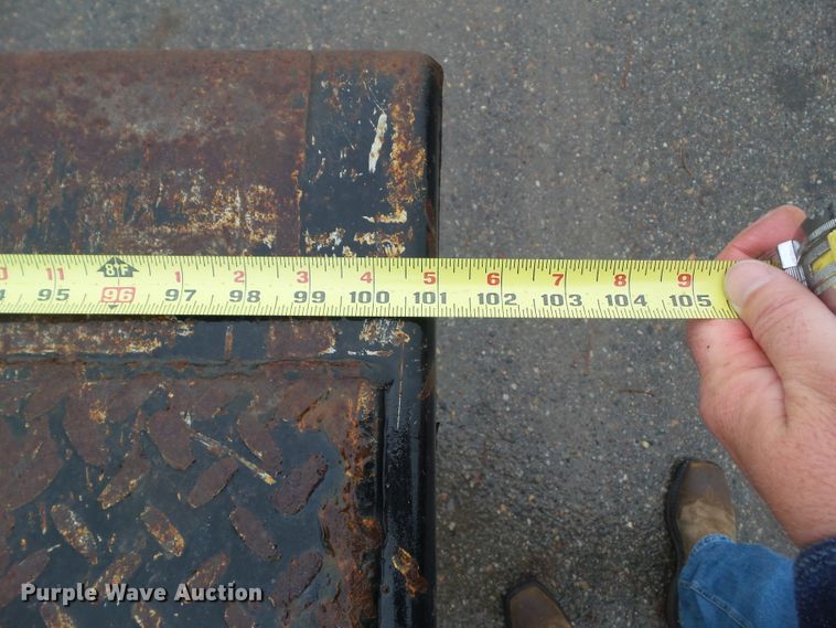 image for item DF0924 2007 Freightliner Business Class M2  hydratail flatbed truck