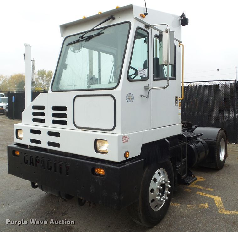 image for item DF0926 2014 Capacity TJ5000  yard truck
