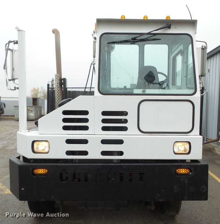 image for item DF0926 2014 Capacity TJ5000  yard truck
