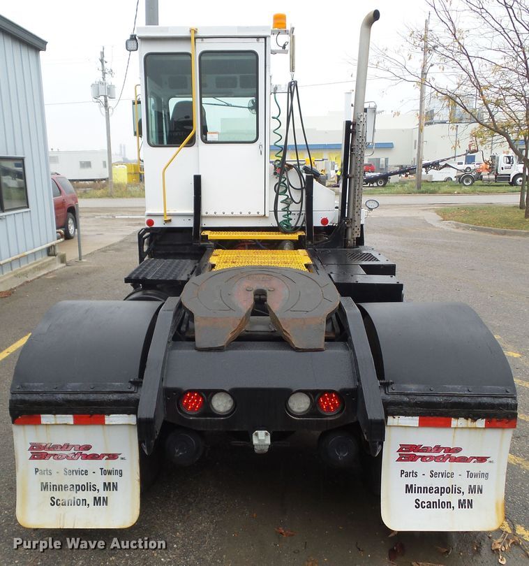 image for item DF0926 2014 Capacity TJ5000  yard truck