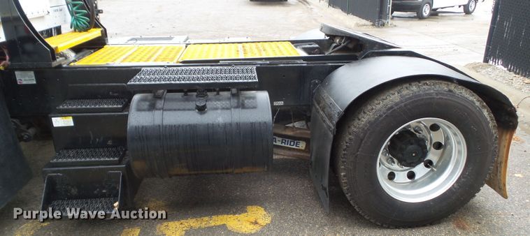 image for item DF0926 2014 Capacity TJ5000  yard truck