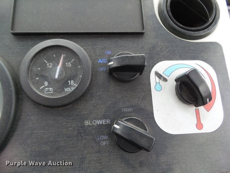 image for item DF0926 2014 Capacity TJ5000  yard truck