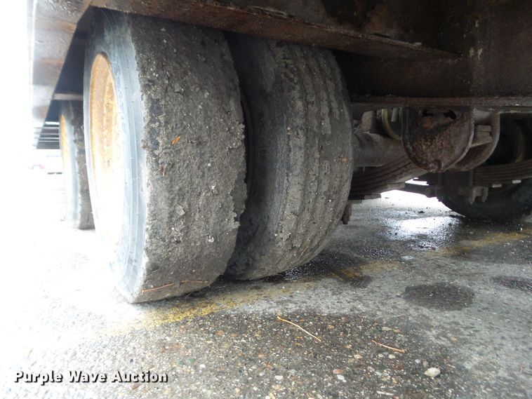 image for item DF0927 1994 Roger BT25-86/48/25/102/2XSP equipment trailer