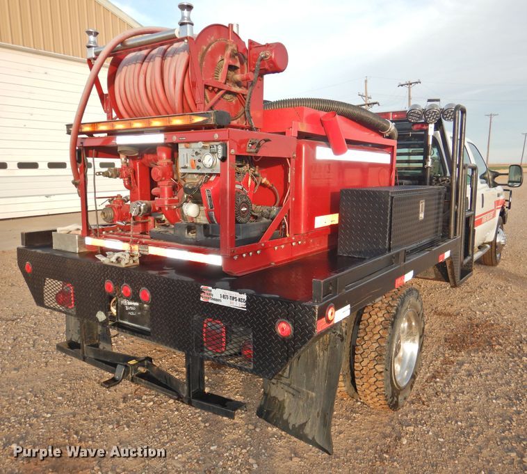 image for item DG1492 2004 Ford F450 Super Duty  brush fire truck