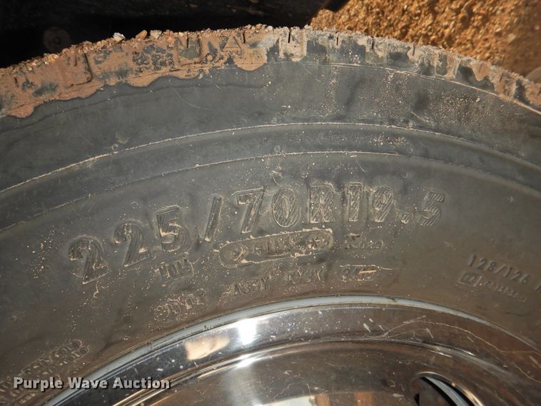 image for item DG1492 2004 Ford F450 Super Duty  brush fire truck