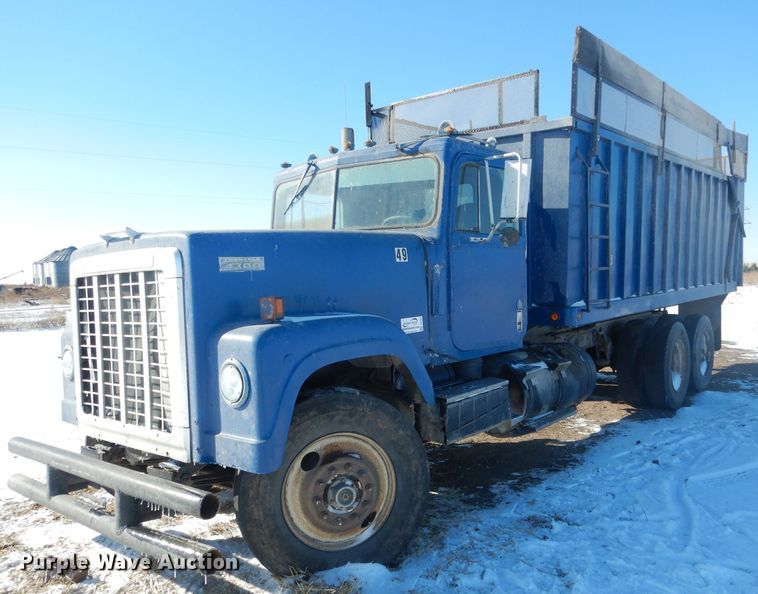 image for item DG4640 1978 International F4370  silage truck