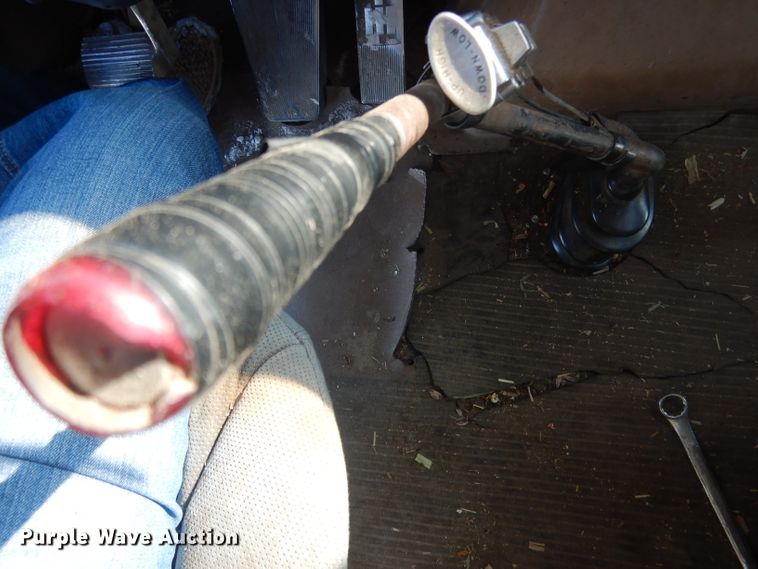 image for item DG4640 1978 International F4370  silage truck