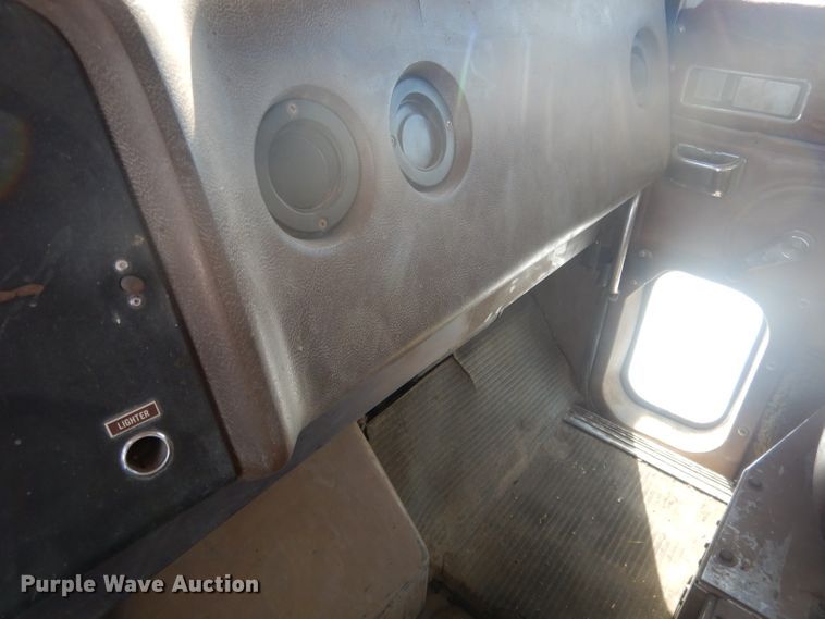 image for item DG4640 1978 International F4370  silage truck