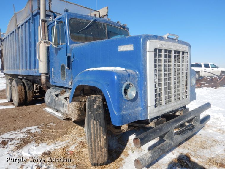 image for item DG4640 1978 International F4370  silage truck