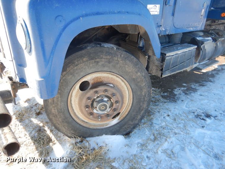 image for item DG4640 1978 International F4370  silage truck