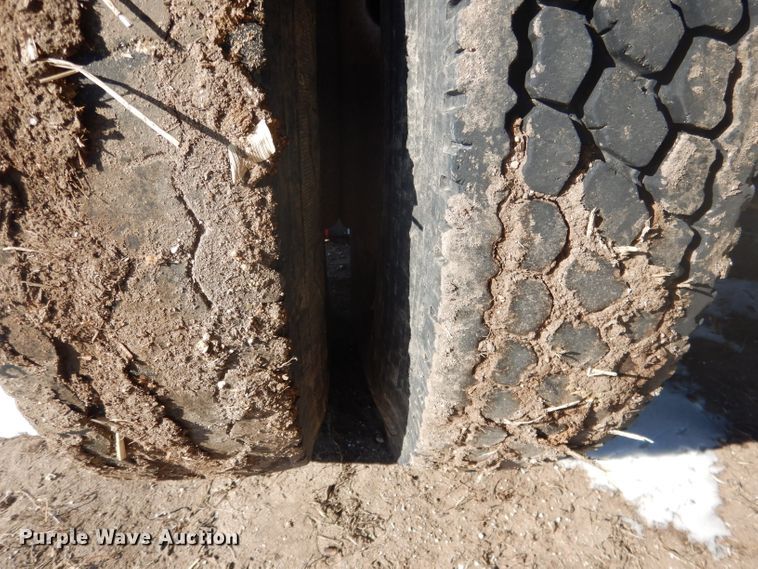 image for item DG4640 1978 International F4370  silage truck