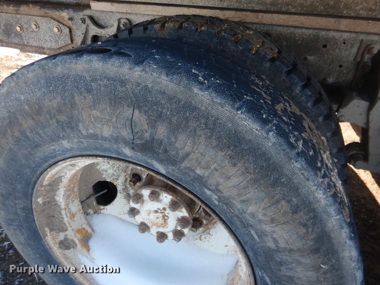 image for item DG4640 1978 International F4370  silage truck