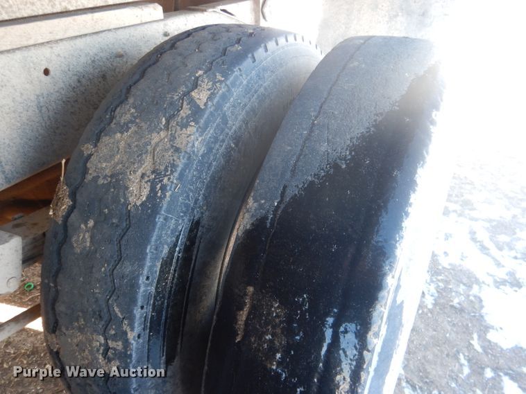 image for item DG4640 1978 International F4370  silage truck