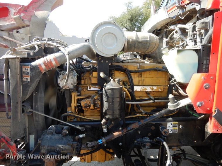 image for item DH0247 2001 Kenworth T800  semi truck