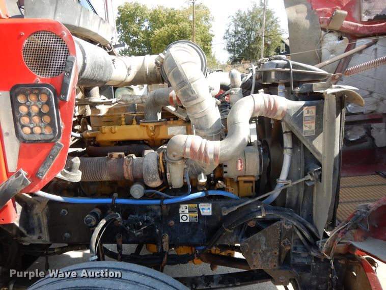 image for item DH0247 2001 Kenworth T800  semi truck