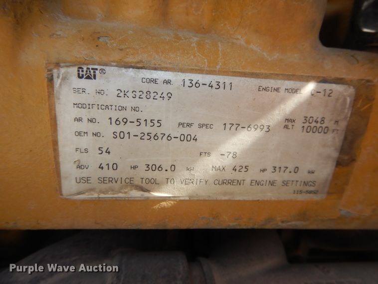 image for item DH0247 2001 Kenworth T800  semi truck