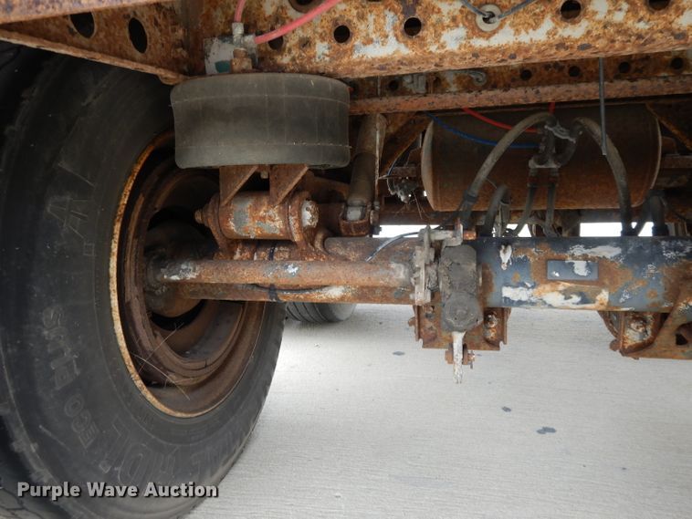 image for item DH3281 1999 Wabash dry van trailer