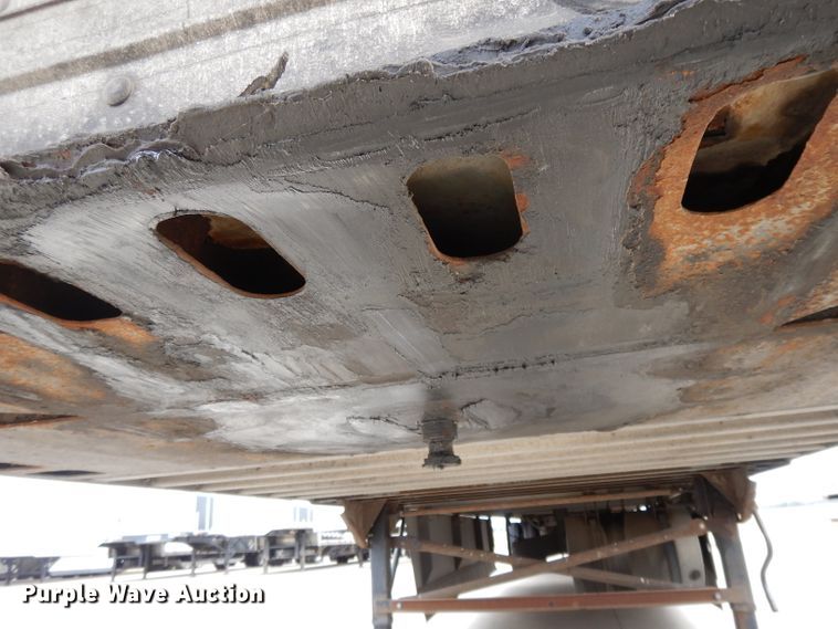 image for item DH3285 1999 Great Dane 7811TZ-1A53 refrigerated dry van trailer