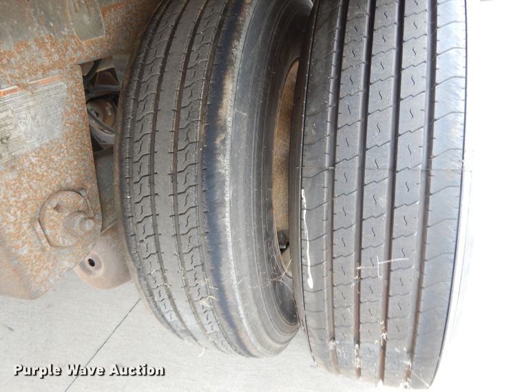 image for item DH3285 1999 Great Dane 7811TZ-1A53 refrigerated dry van trailer