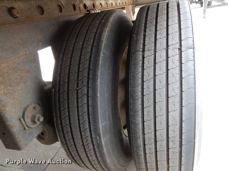 image for item DH3285 1999 Great Dane 7811TZ-1A53 refrigerated dry van trailer