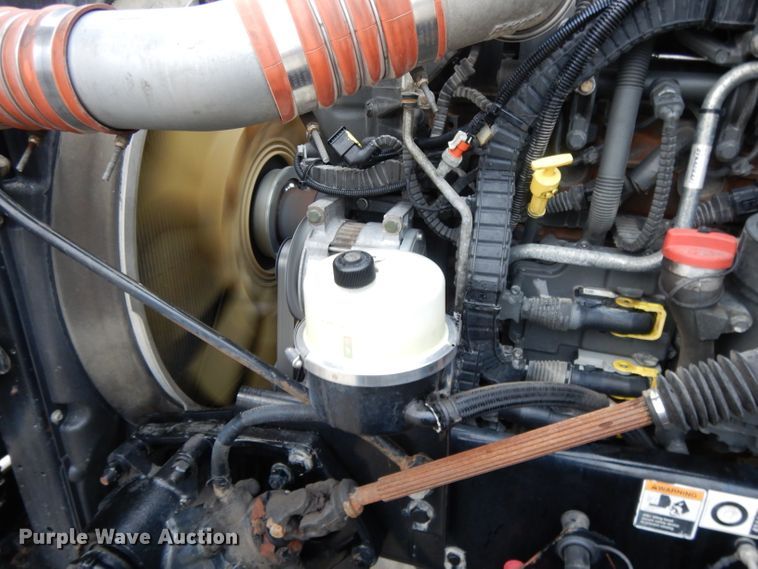 image for item DH3333 2014 Kenworth T800  semi truck