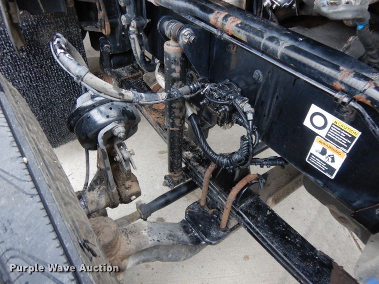 image for item DH3333 2014 Kenworth T800  semi truck