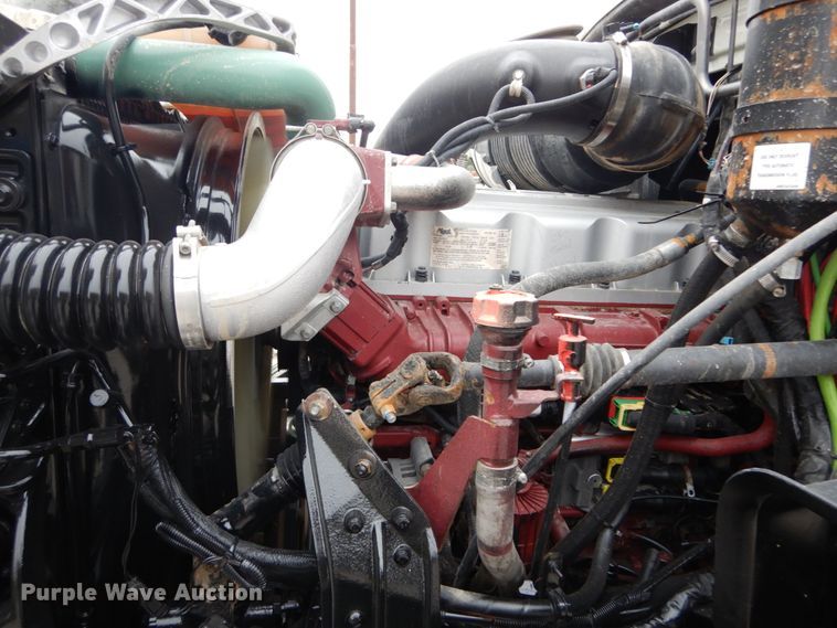 image for item DH5225 2009 Mack GU713  semi truck