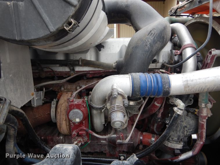 image for item DH5225 2009 Mack GU713  semi truck