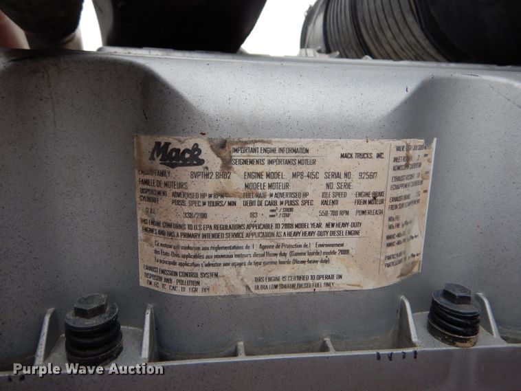 image for item DH5225 2009 Mack GU713  semi truck