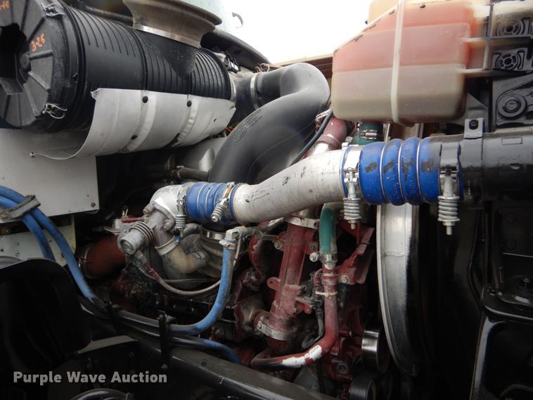 image for item DH5226 2009 Mack GU713  semi truck