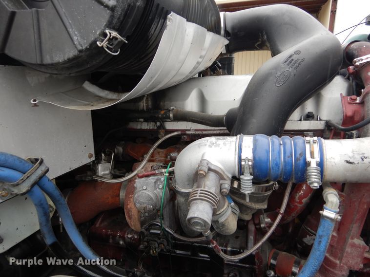 image for item DH5226 2009 Mack GU713  semi truck