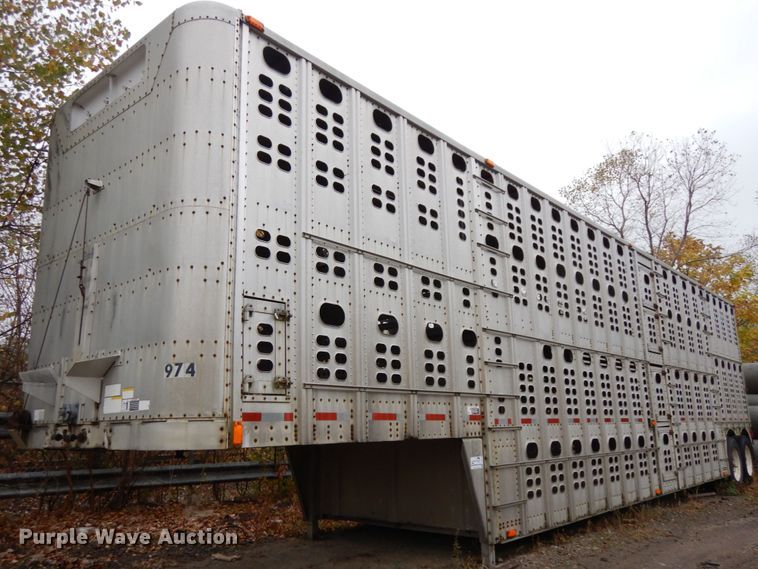 image for item DH6728 1990 Wilson PSDCL-308 livestock trailer