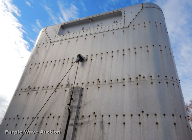image for item DH6728 1990 Wilson PSDCL-308 livestock trailer
