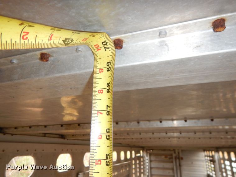 image for item DH6728 1990 Wilson PSDCL-308 livestock trailer