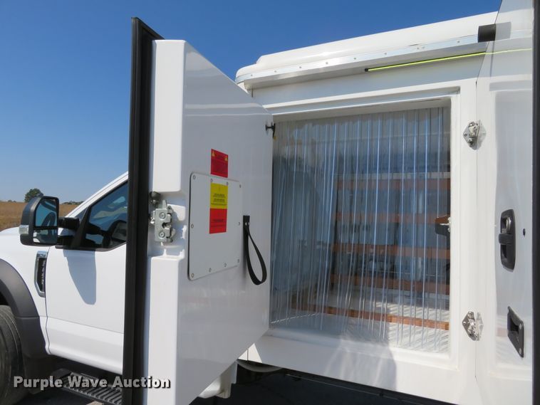 image for item DI3754 2019 Ford F450 Super Duty XL  refrigerated truck