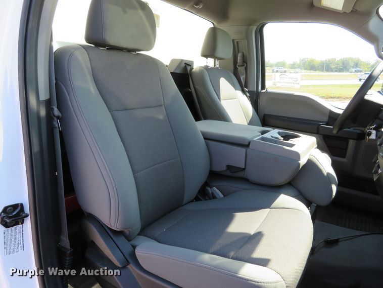 image for item DI3754 2019 Ford F450 Super Duty XL  refrigerated truck