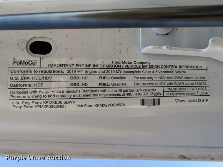 image for item DI3754 2019 Ford F450 Super Duty XL  refrigerated truck