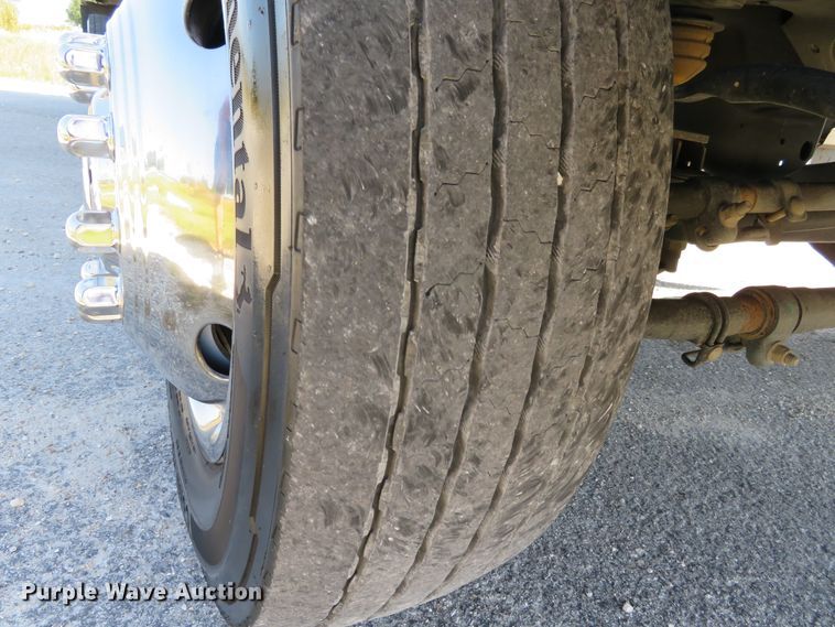 image for item DI3754 2019 Ford F450 Super Duty XL  refrigerated truck