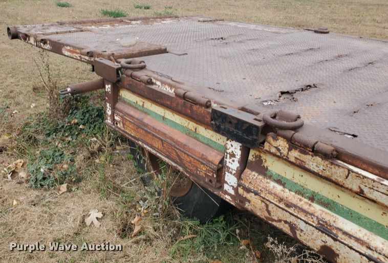 image for item DI5009 1980 Landoll Hauloll 316-45 tilt deck equipment trailer