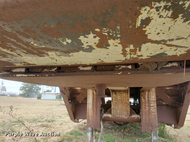 image for item DI5009 1980 Landoll Hauloll 316-45 tilt deck equipment trailer