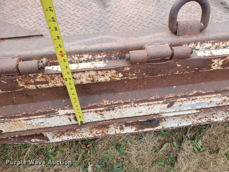 image for item DI5009 1980 Landoll Hauloll 316-45 tilt deck equipment trailer