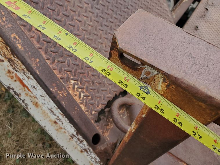 image for item DI5009 1980 Landoll Hauloll 316-45 tilt deck equipment trailer